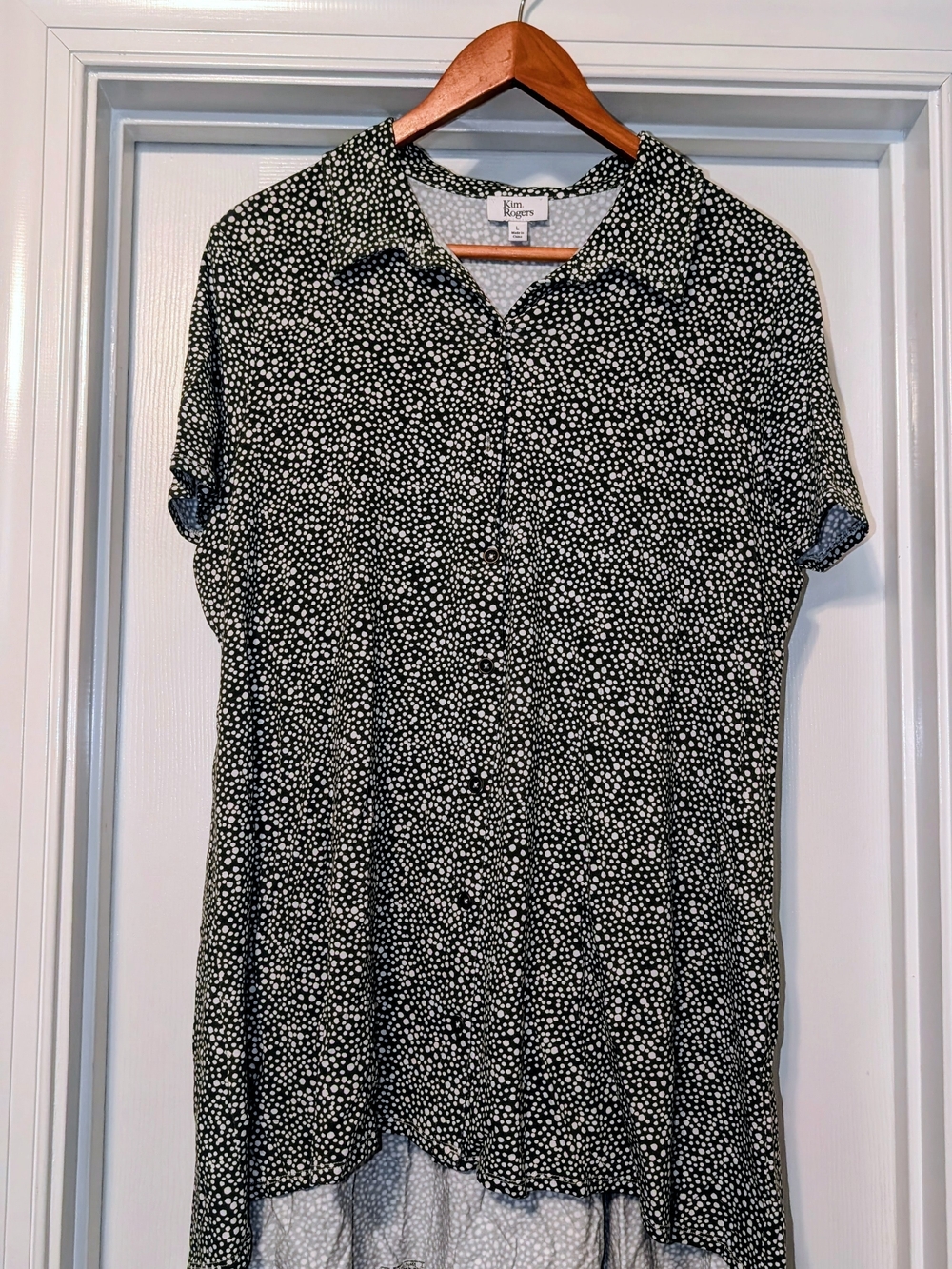 Kim Rogers Olive Green and White Dot Short Sleeve Button-Down Shirt